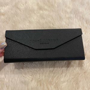 Privé Revaux Sunglass Case